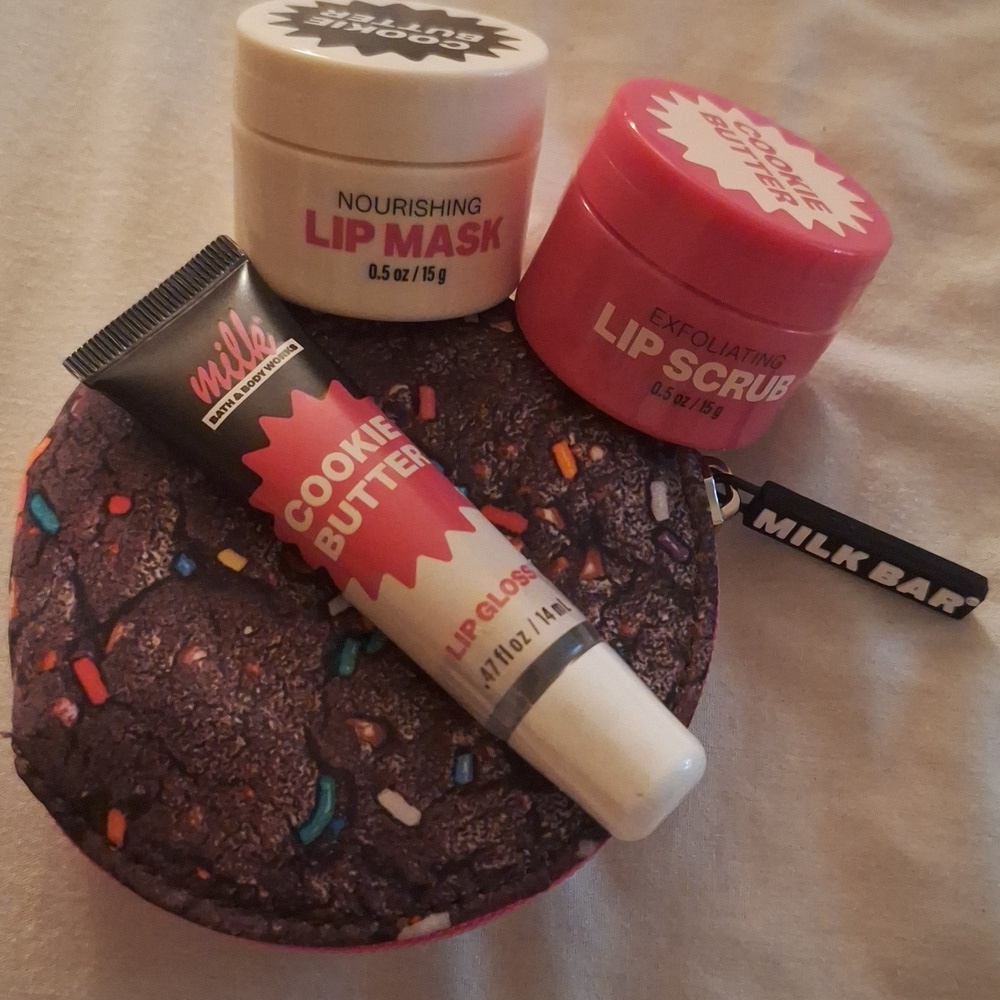 Bath & Body Works Milk Bar Lip Set Chocolate Cookie